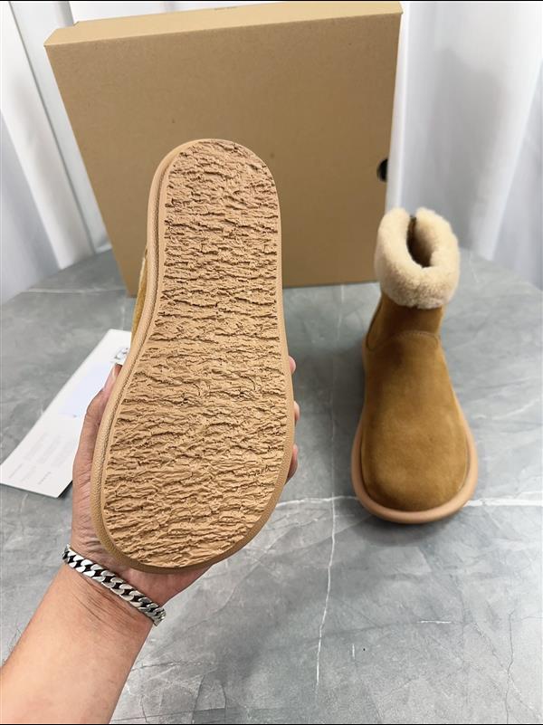 20243518811683 2602023